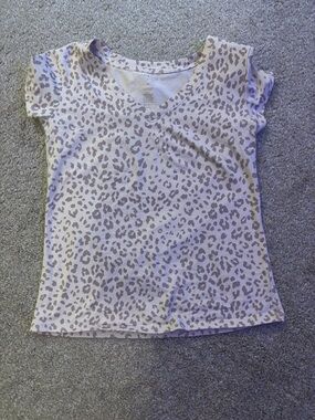 Animal print tee